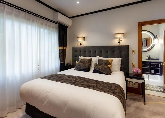 Hana Hotel 5*